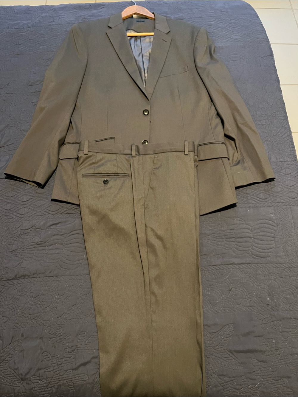 Perry Ellis Olive Green Two-Piece Suit Set
